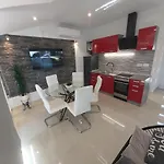 Anita * פריזבה